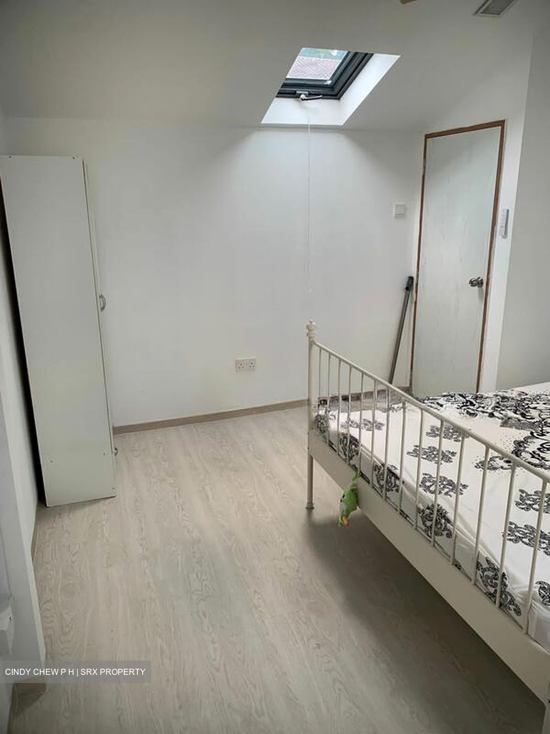 Fuyong Estate (D23), Terrace #498265471